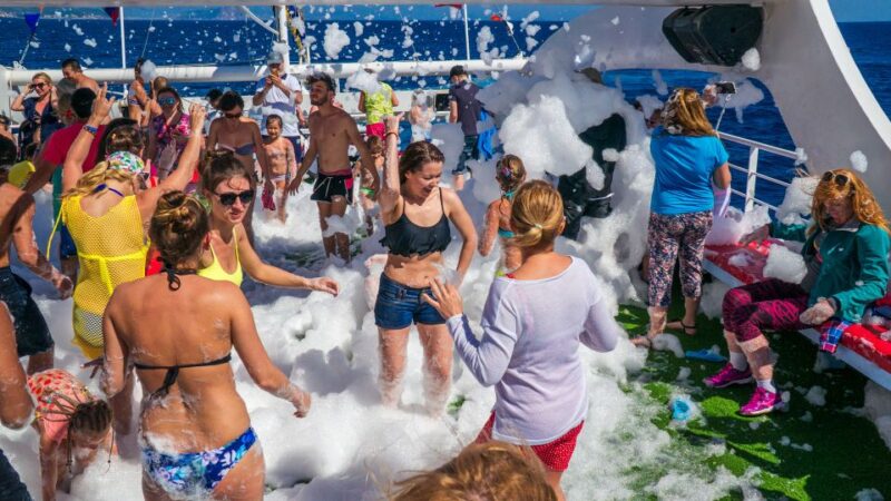 Alanya: Disco Boat Tour with Foam Party and Unlimited Drinks - Exciting Disco Boat Tour in Alanya with Foam Party and Unlimited Drinks