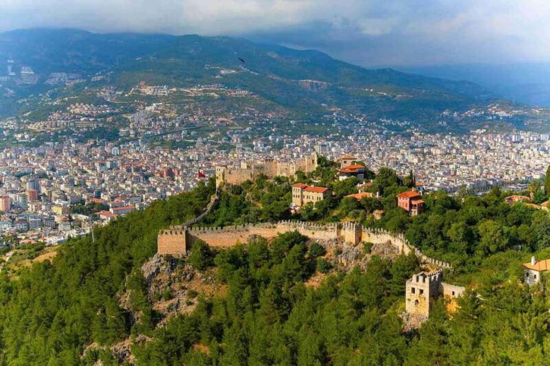 Alanya: Full-Day City Tour with Cable Car,Dimçay & Boat Trip - Explore Alanya’s Historic Fortress with Cable Car Views