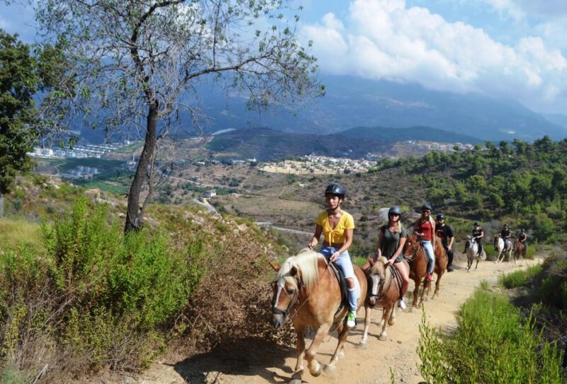 Alanya: Horse Riding Club Transfer Service - Unique Viewpoints and Panoramic Sightings
