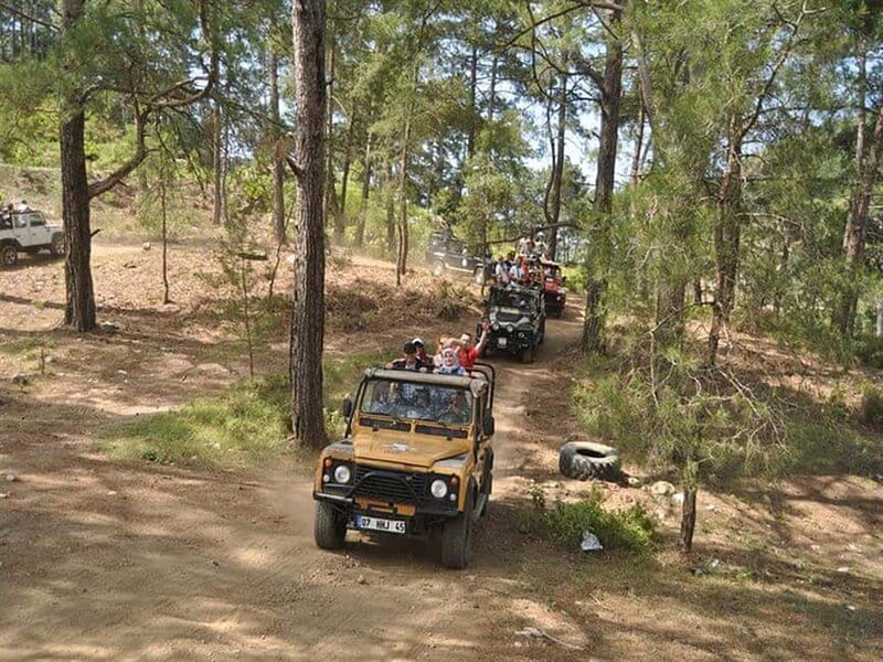 Alanya: Jeep Safari Tour with Lunch and Hotel Pickup - Explore the Taurus Mountains on a Jeep Safari from Alanya