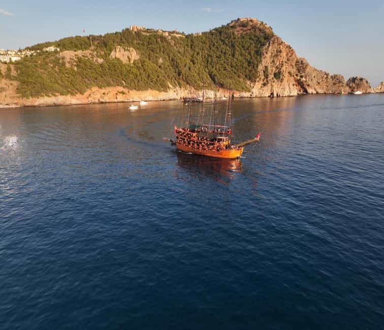 Alanya: Luxury Pirate Boat with Lunch & Unlimited Drinks - Key Points