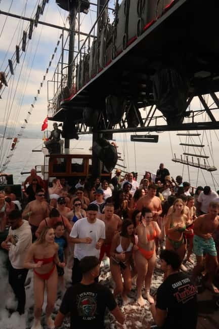 Alanya: Pirate Boat Party with Foam, Disco, Lunch & Drinks - Frequently Asked Questions
