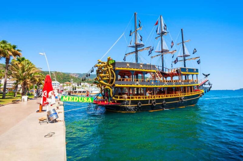 Alanya: Pirate Boat with Foam Party incl. Lunch & Drinks - Embarking from Alanya harbor on the ADMIRAL BLACK cruise boat