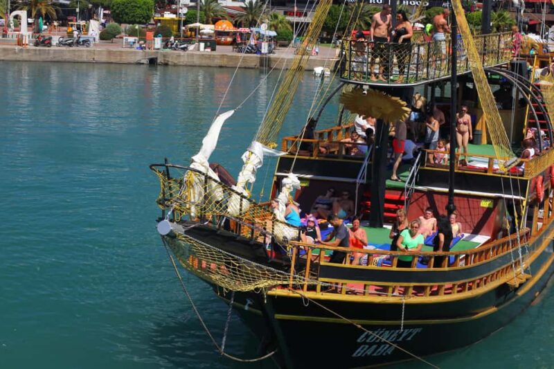 Alanya: Pirate Boat with Foam Party incl. Lunch & Drinks - Guest experience: reviews and ratings