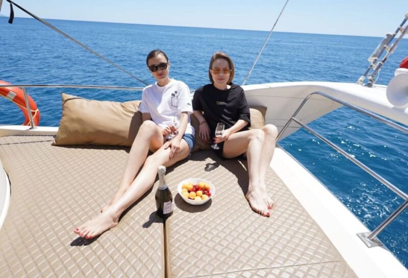 Alanya: Private Yacht Trip with Lunch and Soft Drinks - Enjoy a Private Yacht Trip from Alanya with Lunch and Refreshing Soft Drinks