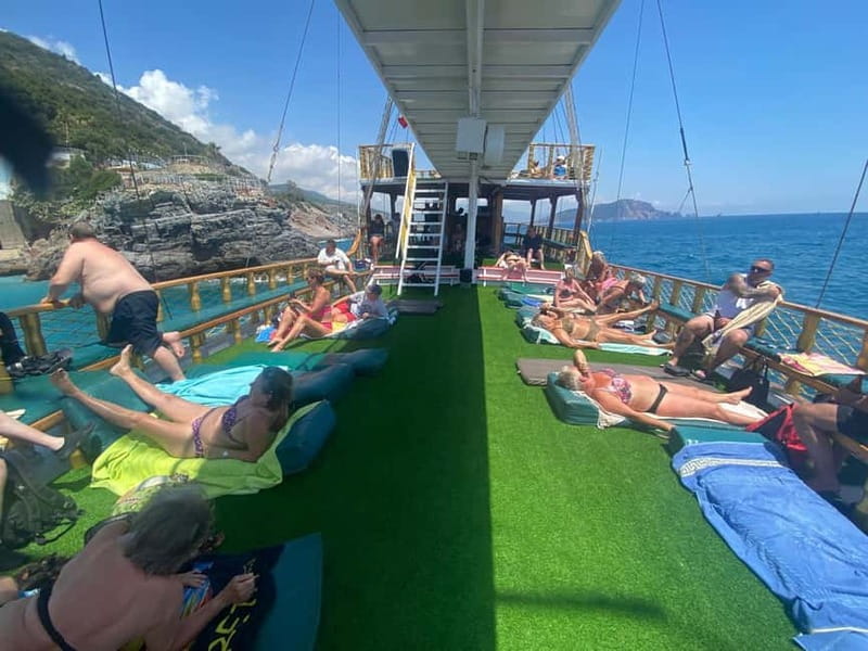 Alanya: Relaxing Boat Tour w/ Lunch, Without Foam Loud Music - Landmark Views: Red Tower, Castle and Pirates’ Caves