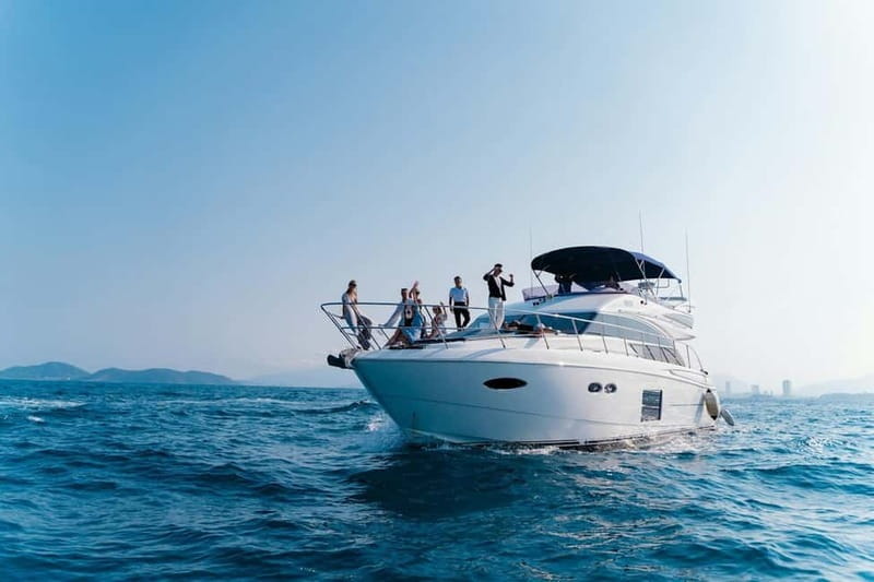 Alanya/Side/Belek:Luxury yacht tour for your special moments - Visiting the Most Beautiful Beaches of the Mediterranean