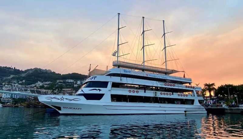 Alanya/Side: Starcraft Boat Trip w/ Unlimited Beer and Wine - Key Points