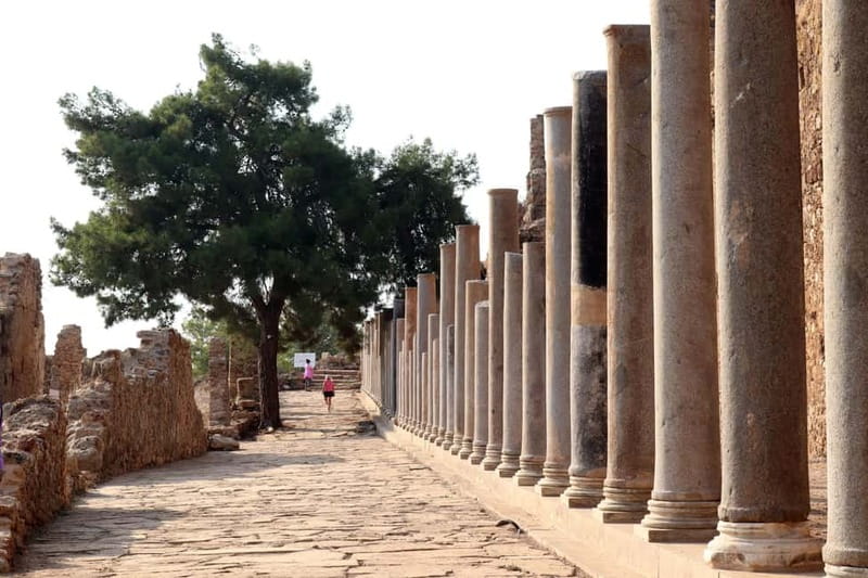 Alanya: Syedra, Iotape, Lie Cave & Antiochia ad Cragum Tour - Descending into the Lie World Cave