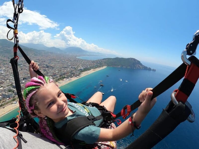 Alanya: Tandem Paragliding Flight to Cleopatra Beach - The Flight Over Cleopatra Beach