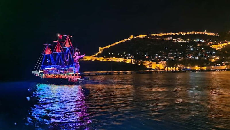 Alanya: Transfer to the Night Disco Boat Tour & Foam Party - The Atmosphere and Style of the Party Cruise