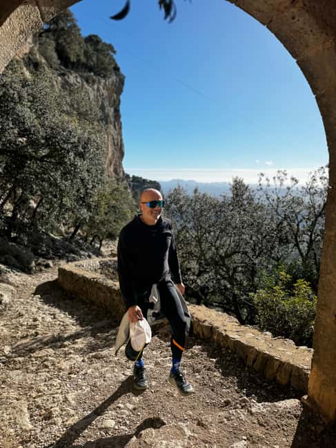 Alaró: Blue Zone Longevity Hiking to Castell d'Alaró Nature & Vitality - The Ascent to Castell dAlaró: A Historic Climb