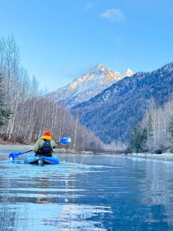 Alaska: Cold Weather Kayaking Experience - Safety and Equipment: Kayaking in Frigid Waters
