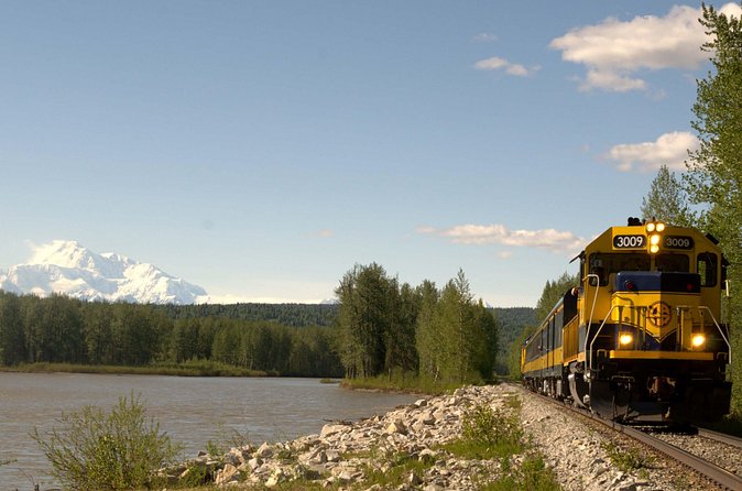Alaska Railroad Hurricane Turn RoundTrip Talkeetna - Hurricane Flagstop Same Day - Practical Tips for a Comfortable Trip