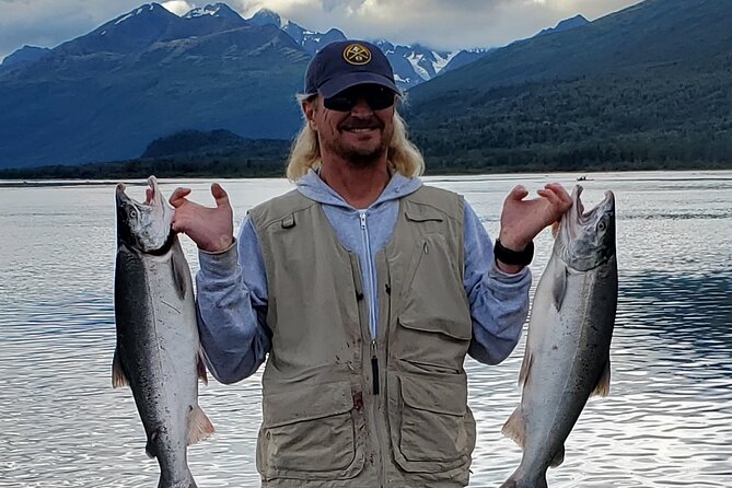 Alaskan Salmon 8-Hour Fishing Experience - Catching Salmon in Scenic Wilderness Settings