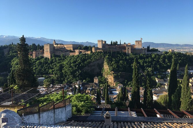 Albaicín and Sacromontes Iconic Sights: A Self-Guided Audio Tour - Key Points