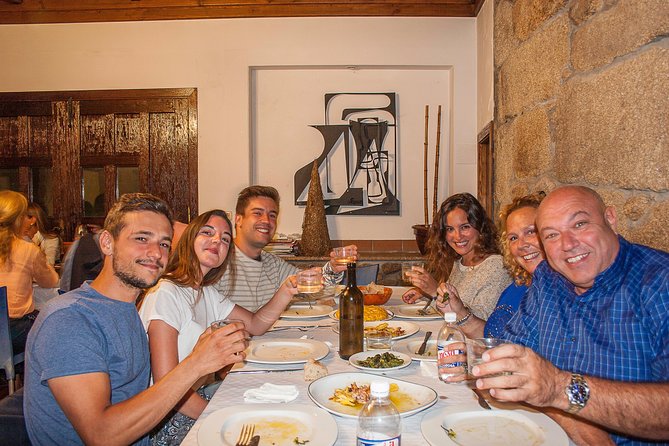 Albariño Private Wine Tour from Santiago de Compostela - Important Practical Details and Considerations