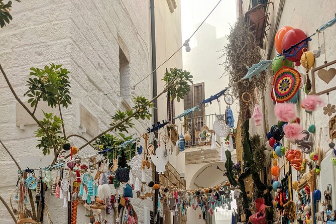 Alberobello and Polignano private walking tour - Key Points