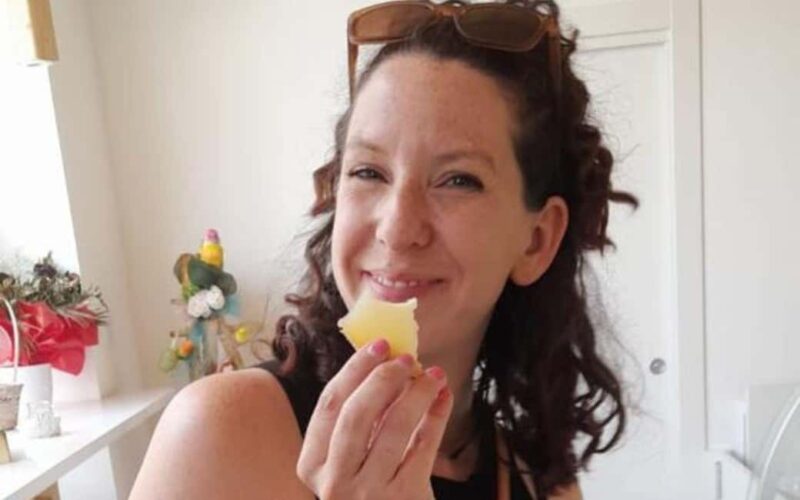 Alberobello: Gastronomic Walking Tour - Savoring Homemade Ice Cream in a Trullo