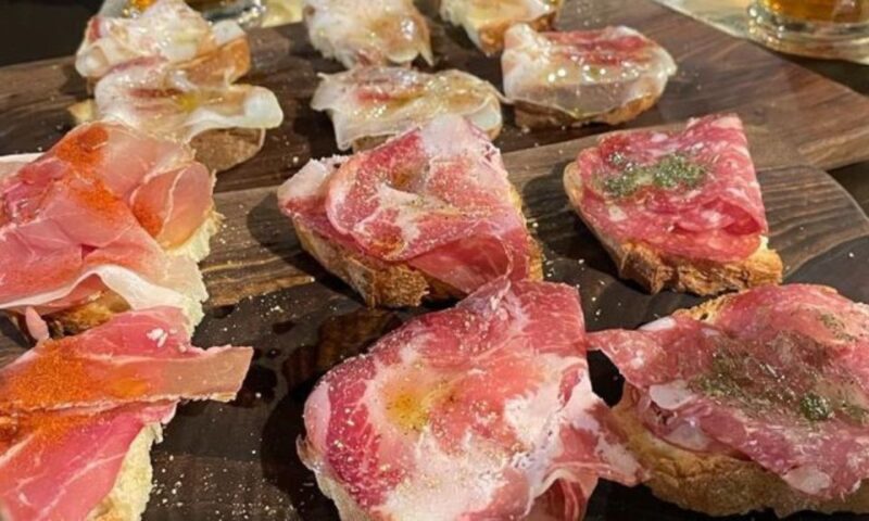 Alberobello: Walking Tour with Food Tasting and Aperitif - The Guide: Knowledgeable and Friendly