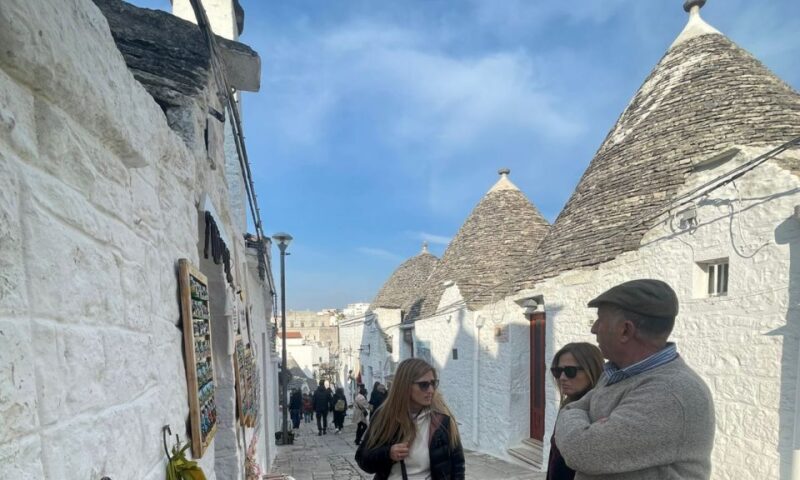 Alberobello: Walking Tour with Food Tasting and Aperitif - Food and Wine: Quality and Variety