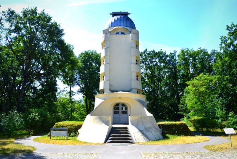 Albert Einstein in Berlin Private Guided Tour - Practical Details and Accessibility