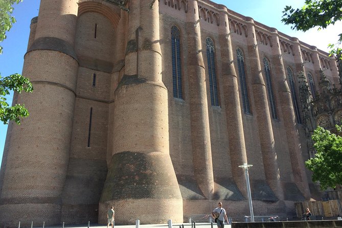 Albi and Cordes sur Ciel Private Day Tour from Toulouse - Lauded by Guests for Its Personal Touch and Stunning Views