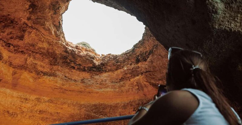 Albufeira: 2.5-Hour Dolphin Watching and Caves Trip - Scenic Stops Along the Algarve Coastline