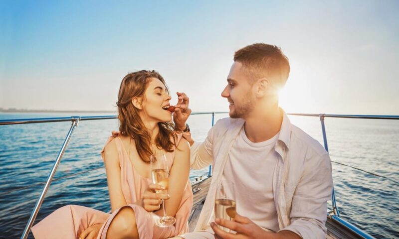 Albufeira: 3-Hour Benagil Caves & Coastline Tour - "Unwind" - Starting Point at Albufeira Marina