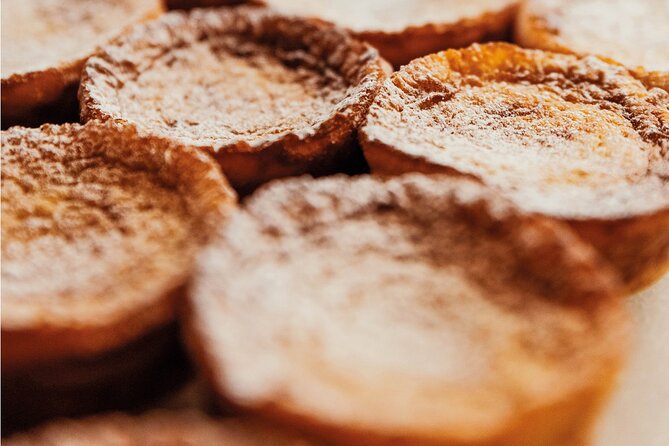 Albufeira: 3 Hours Benagil Caves & Coastline Tour - "Unwind" - The Benagil Cave: A Natural Wonder with a Sky Frame