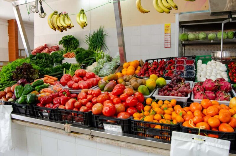 Albufeira: A Local Experience w/food tasting & local shops - Exploring Albufeira’s Traditional Market and Culinary Heritage