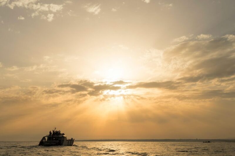 Albufeira: Algarve 3-Hour Benagil Sunset and Coastline Tour - Visiting the Benagil Caves and Rock Formations