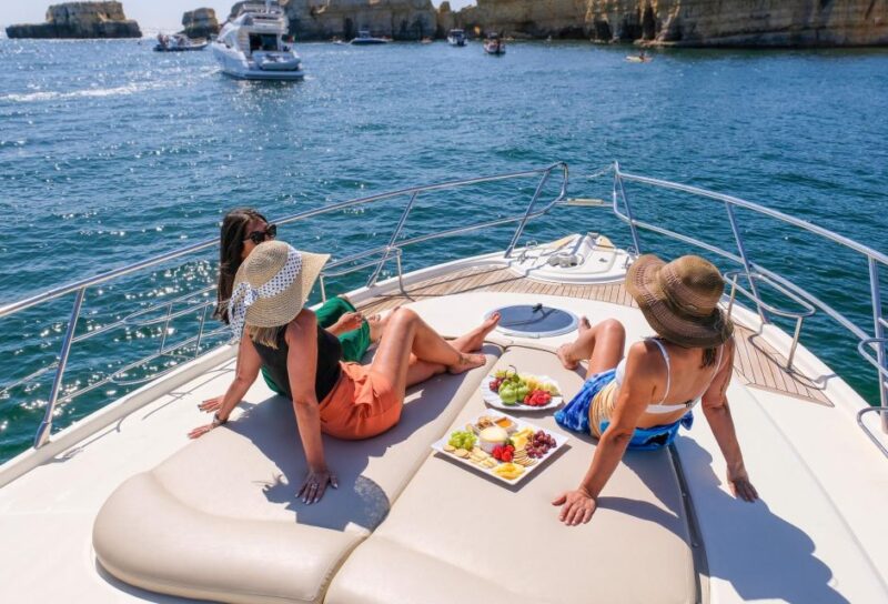 Albufeira: Algarve Private Sunset Yacht Charter - The Experience on Board: Comfort and Personalization