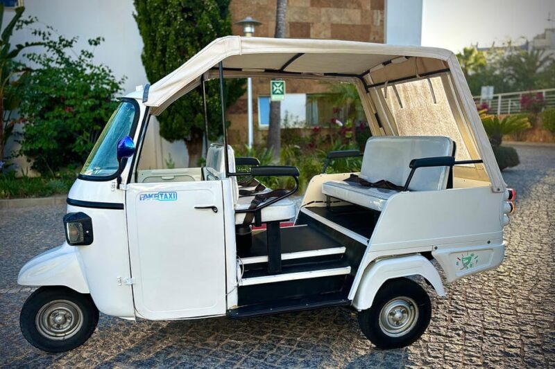 Albufeira: Beach, Old Town & Falesia Electric Tuk Tuk Tour - Exploring the Marina de Albufeira’s Vibrant Atmosphere
