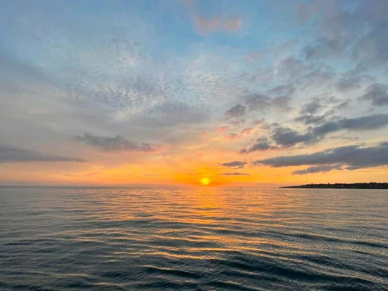 Albufeira: Benagil Cave Sunset Cruise - Key Points