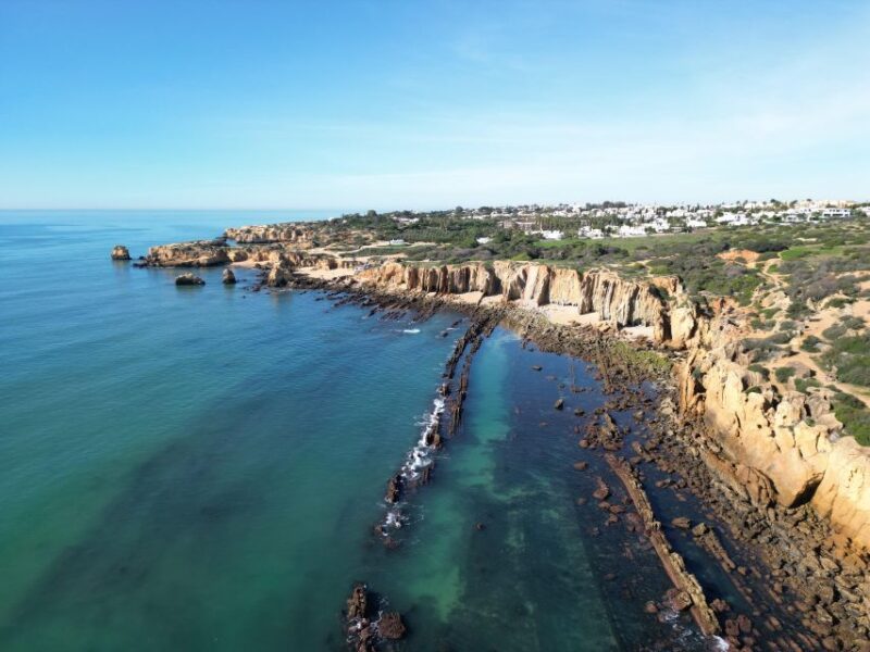 Albufeira Coastline Hiking - Small Group - Starting Point at Caminho da Baleeira