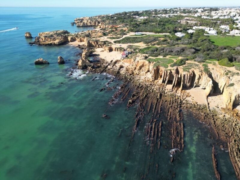 Albufeira Coastline Hiking - Small Group - Discovering Praia da Coelha and Praia do Castelo