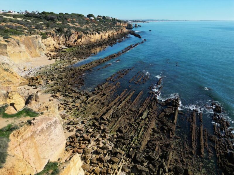 Albufeira Coastline Hiking - Small Group - The Experience of the Guides and Visitor Highlights