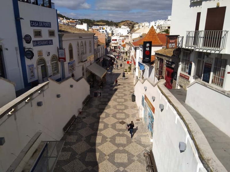 Albufeira: Guided Tour by Tuk-Tuk - Practicalities and What to Bring