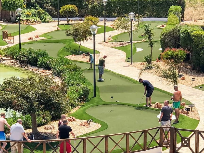Albufeira: MiniGolf Adventure Park Entry Ticket - The Experience for Kids and Adults