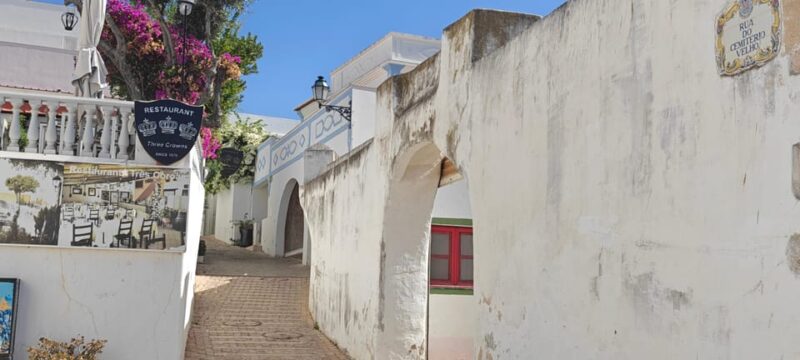 Albufeira: Old Town 1.5h - Explore Albufeiras Old Town in 1.5 Hours with a Guided Tuk Tuk Tour