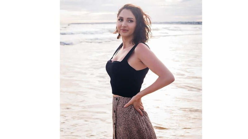 Albufeira: Professional Photographer - Discover Algarve’s Best Spots with Ivetta’s Guidance