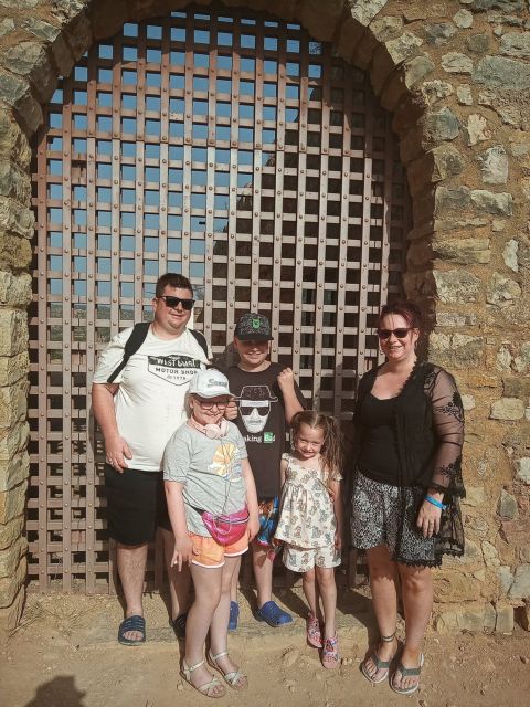 Albufeira Safari with entrance in Krazy World & Bone Chapel - Krazy World: A 2-Hour Family-Friendly Attraction