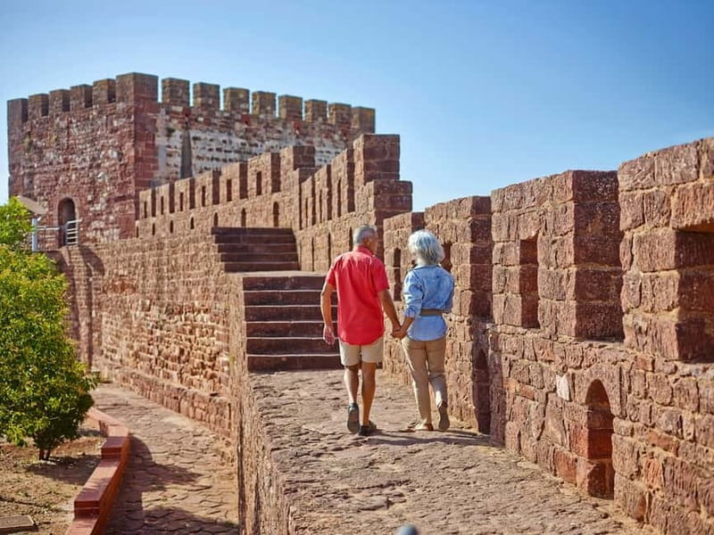 Albufeira: Silves Castle and Chapel of Bones, - Logistics: From Pickup to Drop-off