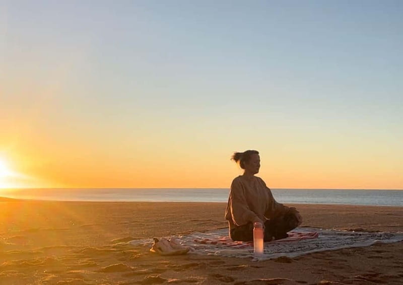 Albufeira: Sunrise Beach Yoga with an Instructor - Start Your Day with Sunrise Beach Yoga in Albufeira