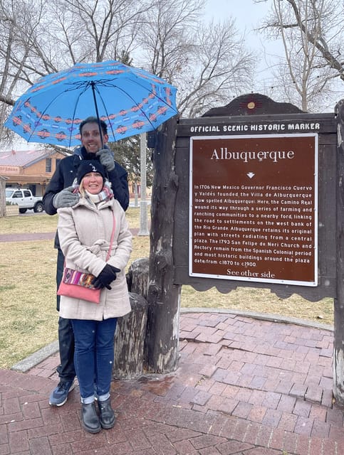 Albuquerque: 12pm Old Town History, Legends & Lore Tour - Engaging Guides with Local Knowledge and Storytelling Skills