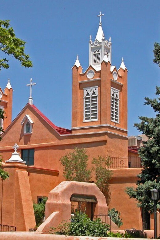 Albuquerque: 12pm Old Town History, Legends & Lore Tour - Practical Details: Meeting Point, Weather, and Accessibility