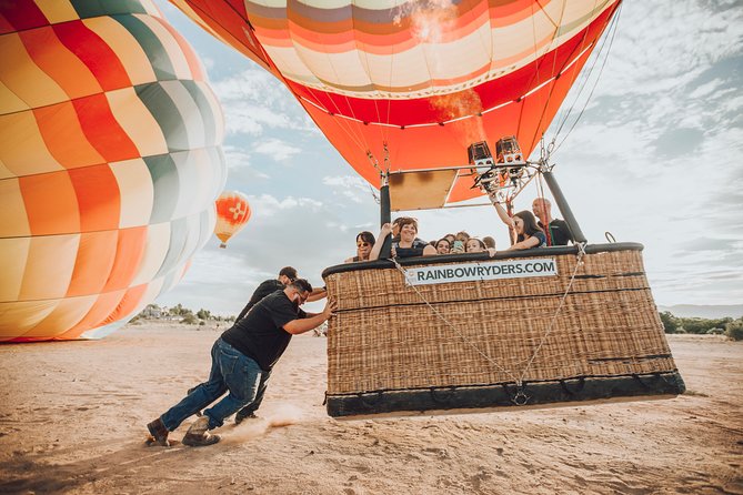 Albuquerque Hot Air Balloon Ride at Sunset - The Expertise of the Rainbow Ryders Guides