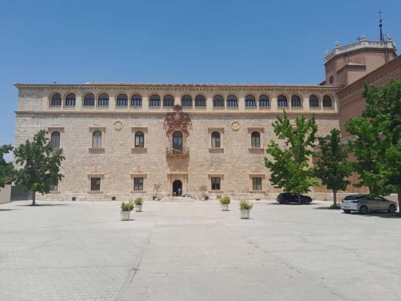 Alcalá World Heritage Tour - Fun Facts, Stories, and a Game Element