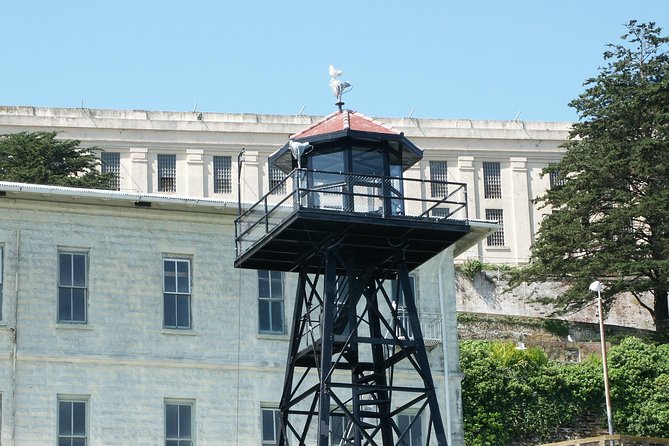Alcatraz Tour Plus Muir Woods and Sausalito Day Trip - Sausalito’s Mediterranean Charm